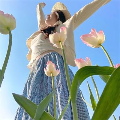 我们年轻，我们强大